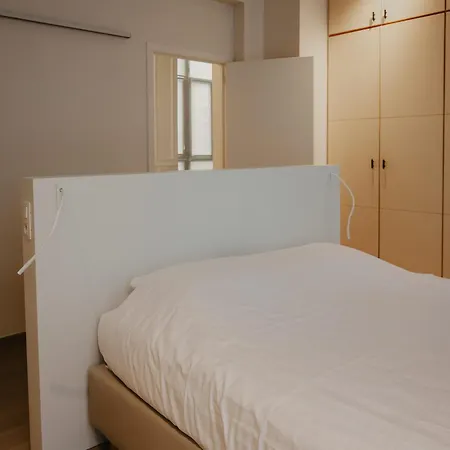 Blue Bird Moriaan Apartment Antwerp